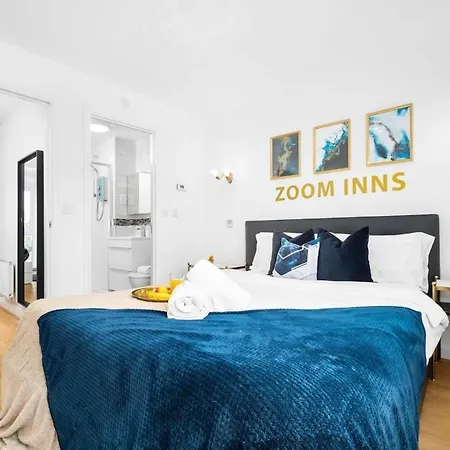 Spacious, Cosy Townhouse For Up To 9 Guests, In City Centre With Allocated Parking! Birmingham Exterior photo
