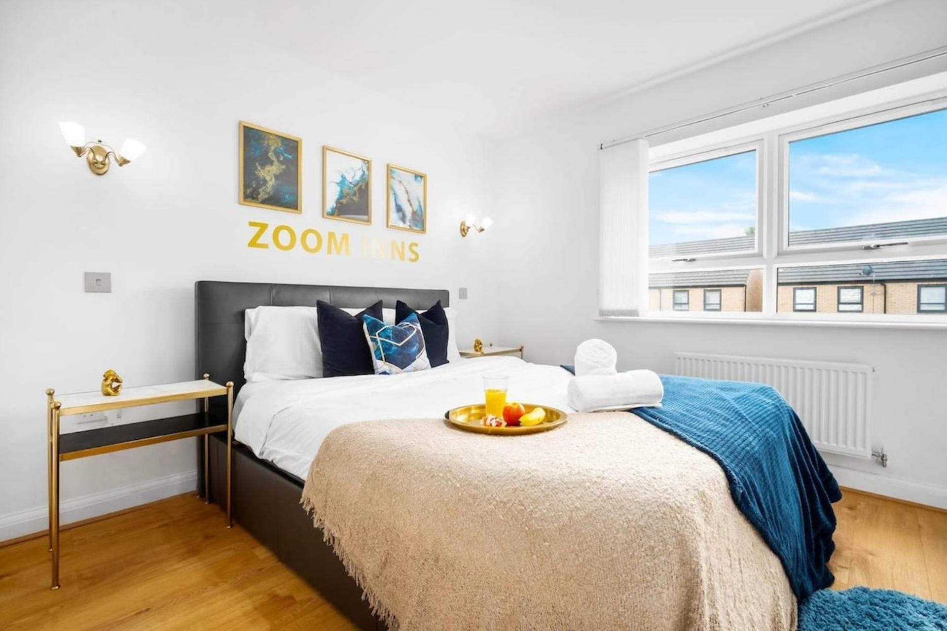 Apartment Spacious, Cosy Townhouse For Up To 9 Guests, In Centre With Allocated Parking!