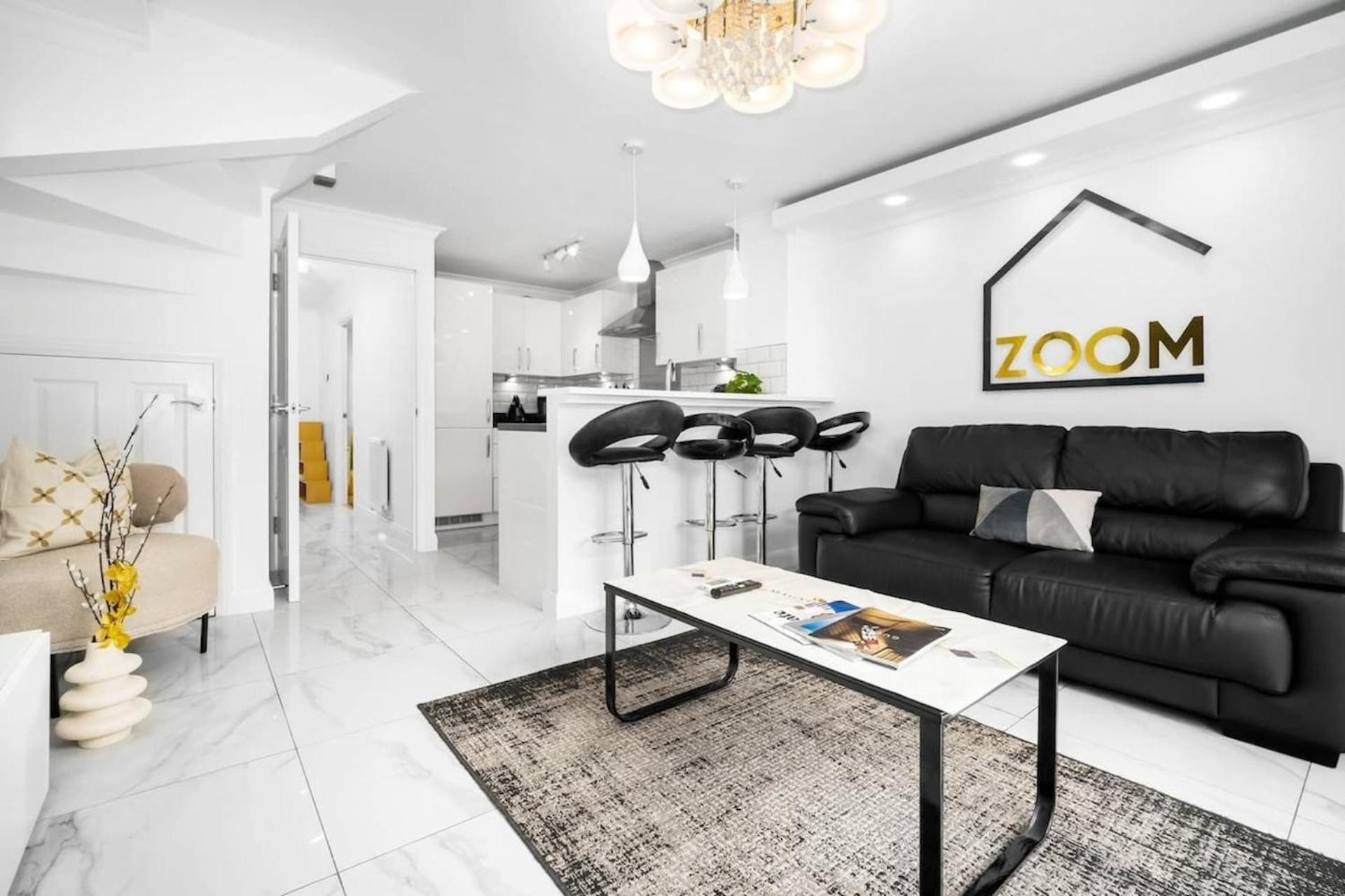 Spacious, Cosy Townhouse For Up To 9 Guests, In Centre With Allocated Parking! Apartment Birmingham